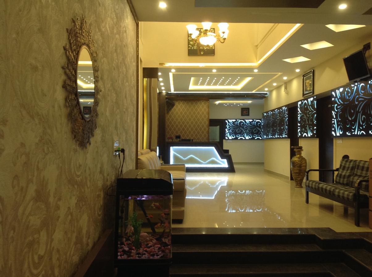 Hotel Rest Inn Chikmagalūr Extérieur photo